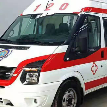 卡若非急救护送病人转院租赁救护车的优缺点对比